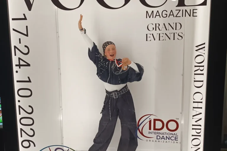 1000050086